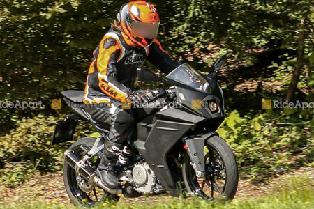 New BS6-compliant KTM RC 390 Spotted Testing