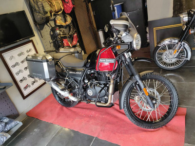 BS6 Royal Enfield Himalayan Image Gallery BS6 Royal Enfield Himalayan Image Gallery