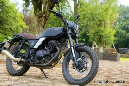 This 250cc Chinese Retro Bike Is A Suzuki At Heart This 250cc Chinese Retro Bike Is A Suzuki At Heart