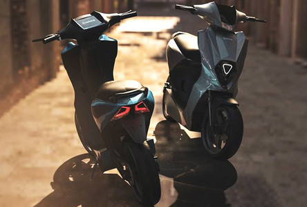 Ather 450X vs Simple Energy Mark 2: Claimed Performance Numbers Compared Ather 450X vs Simple Energy Mark 2: Claimed Performance Numbers Compared