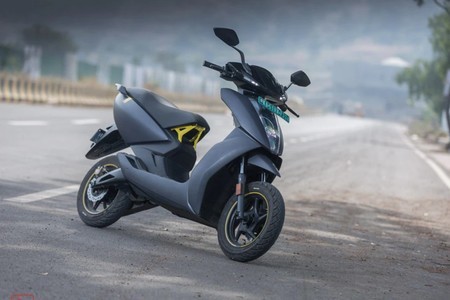 Electric Two-wheelers Become Cheaper Thanks To New Fame II Subsidies Electric Two-wheelers Become Cheaper Thanks To New Fame II Subsidies