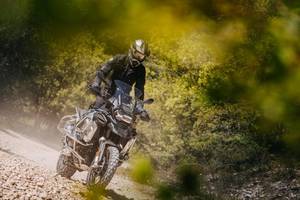 Bmw R 1250 Gs Price Bs6 Mileage Images Colours