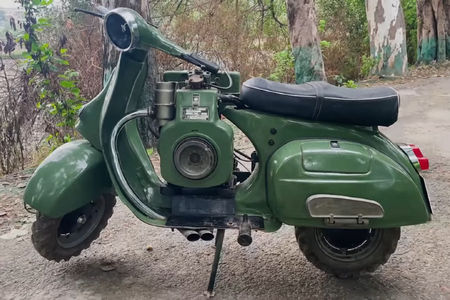 This 1996 Bajaj Chetak Scooter Is Powered By A 400cc Diesel Engine