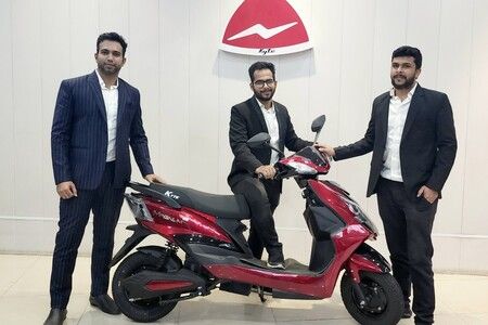 Kyte Magnum Pro High-speed Electric Scooter Launched With Up To 160km Range
