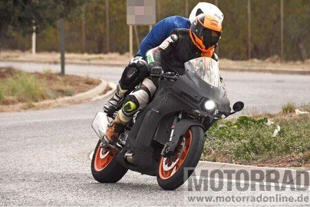New KTM RC 990 Spied – Flagship Road-legal Supersport Incoming 