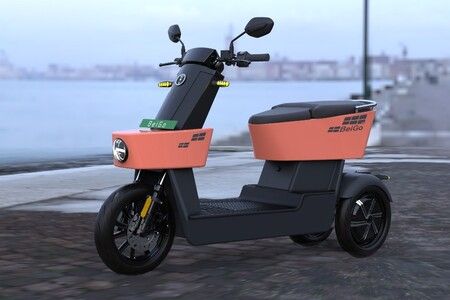 This 3-wheeled E-scooter Sounds Like The Perfect TVS iQube Rival  