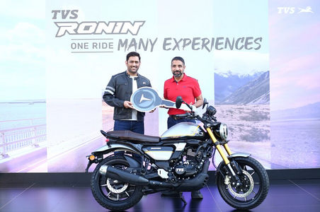 MS Dhoni Brings Home A TVS Ronin 