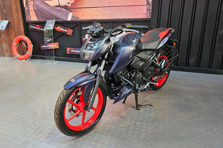 BREAKING: TVS Apache RTR 160 4V With Dual Channel ABS Launched At MotoSoul 2023