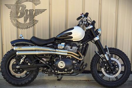 This Modified Royal Enfield Super Meteor 650 Looks Almost Like A Harley-Davidson Sportster S