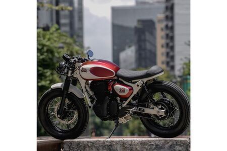 This Modified Royal Enfield Hunter 350 Cafe Racer Is Tastefully Done!