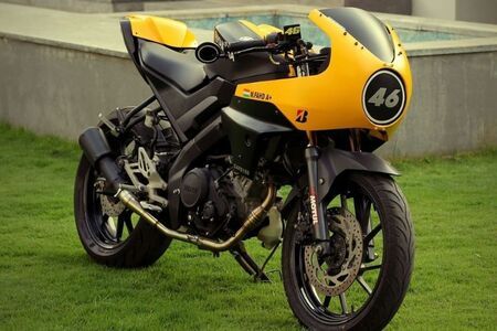 This Modified Yamaha R15 Looks Like A Proper Cafe Racer!