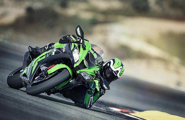 2016 Kawasaki Ninja ZX-10R Slated for a Worldwide Launch | BikeDekho