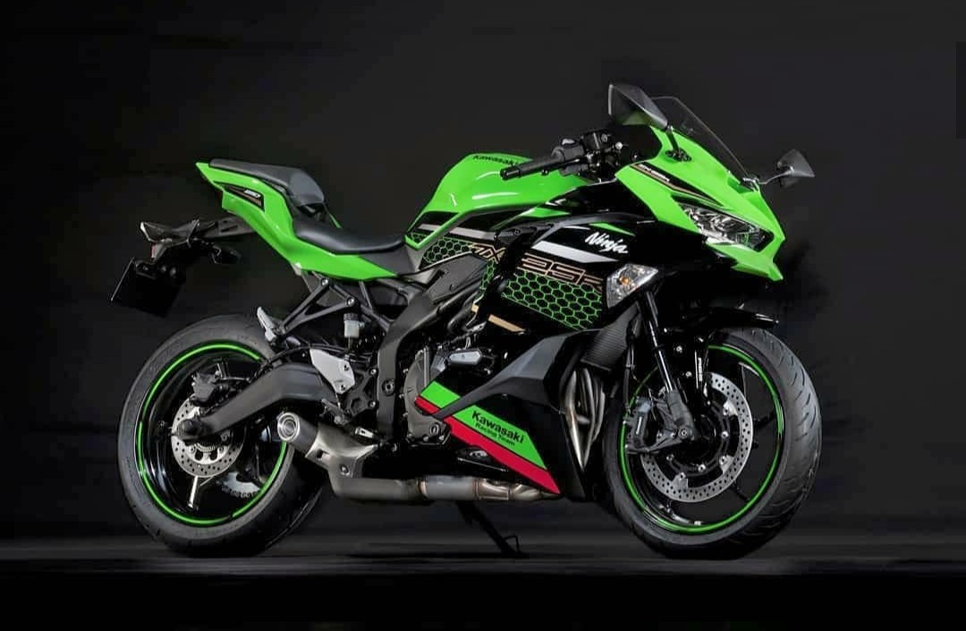 Kawasaki Ninja ZX-25R Unveiled At Tokyo Motor Show 2019 Kawasaki Ninja ZX-25R Unveiled At Tokyo Motor Show 2019