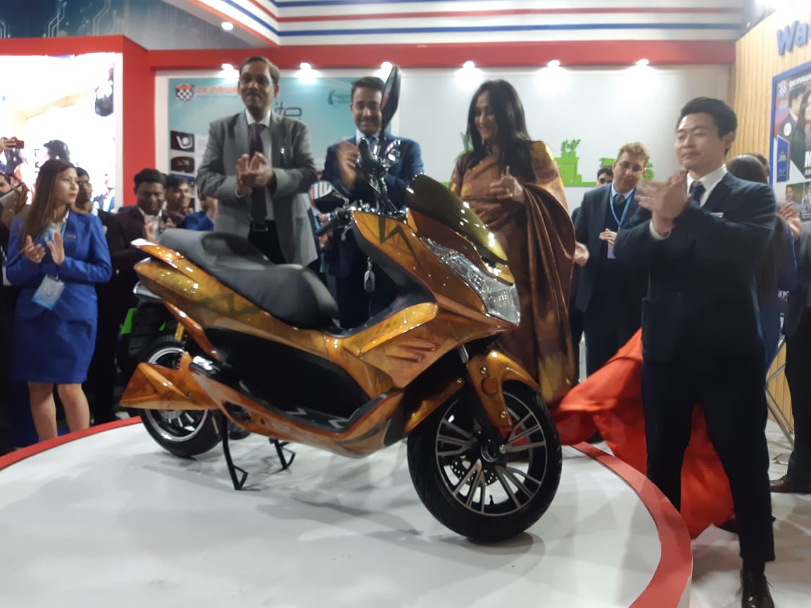 Okinawa Cruiser Electric Maxi-scooter Unveiled At Auto Expo 2020 Okinawa Cruiser Electric Maxi-scooter Unveiled At Auto Expo 2020