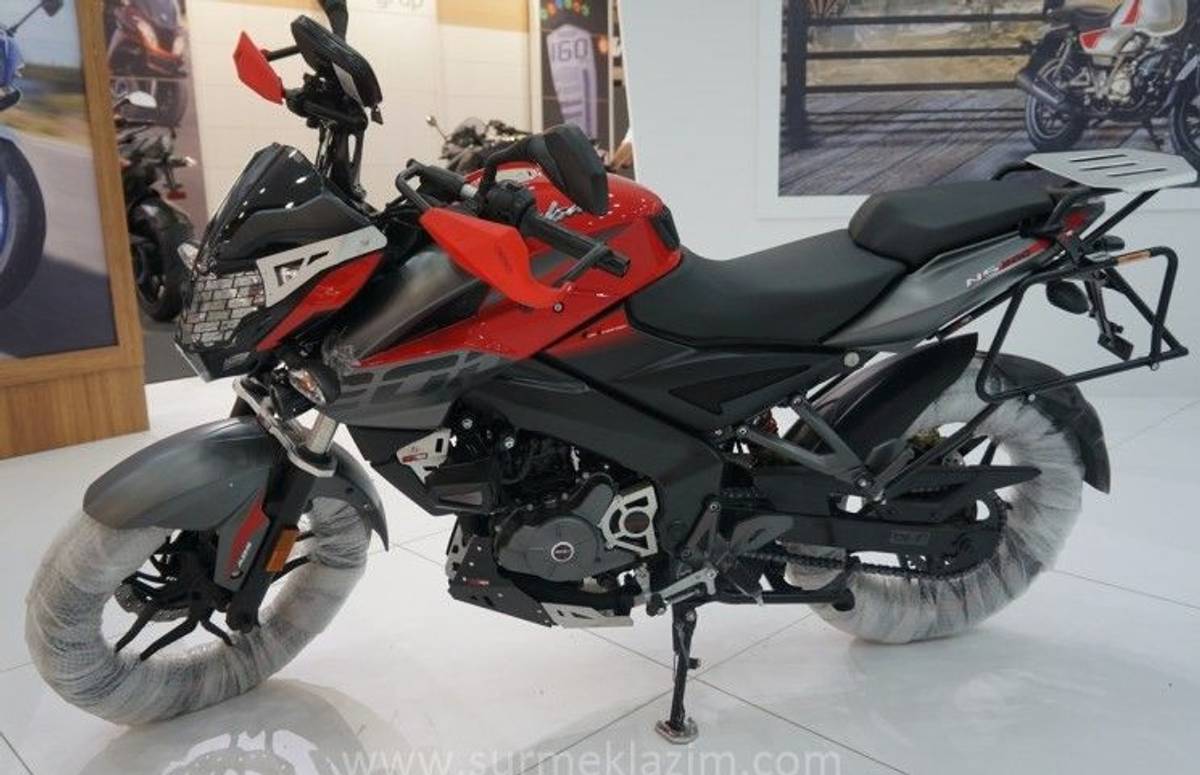 Bajaj Unveils Pulsar NS 200 Adventure Edition Bajaj Unveils Pulsar NS 200 Adventure Edition