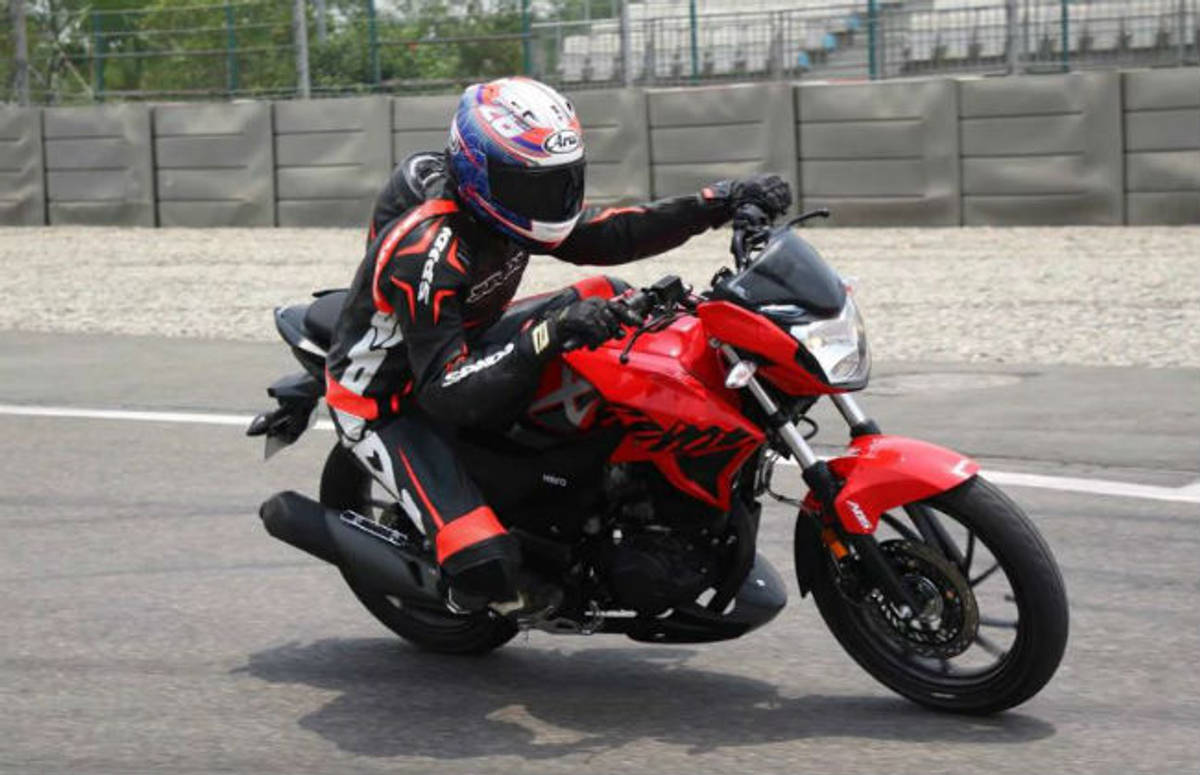 Hero Xtreme 200R Priced At Rs 88,000 In Select States Hero Xtreme 200R Priced At Rs 88,000 In Select States