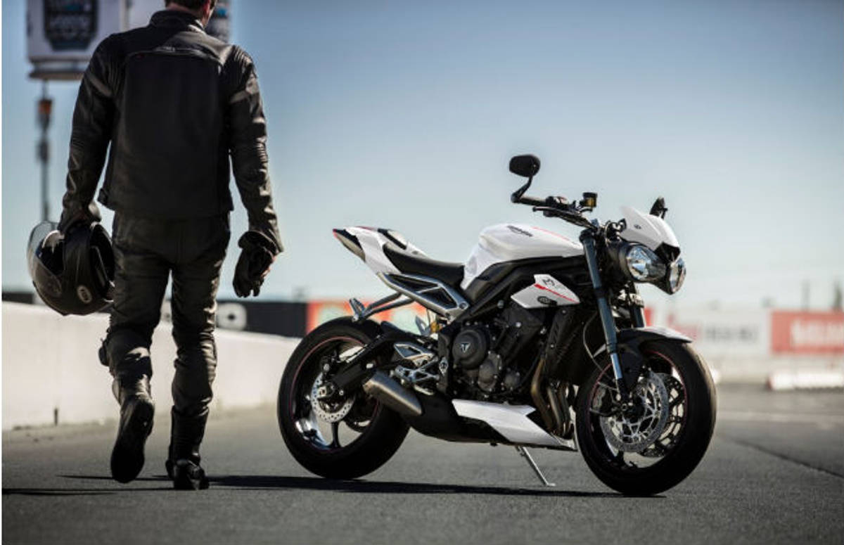 Triumph Street Triple RS Gets New Colours Triumph Street Triple RS Gets New Colours