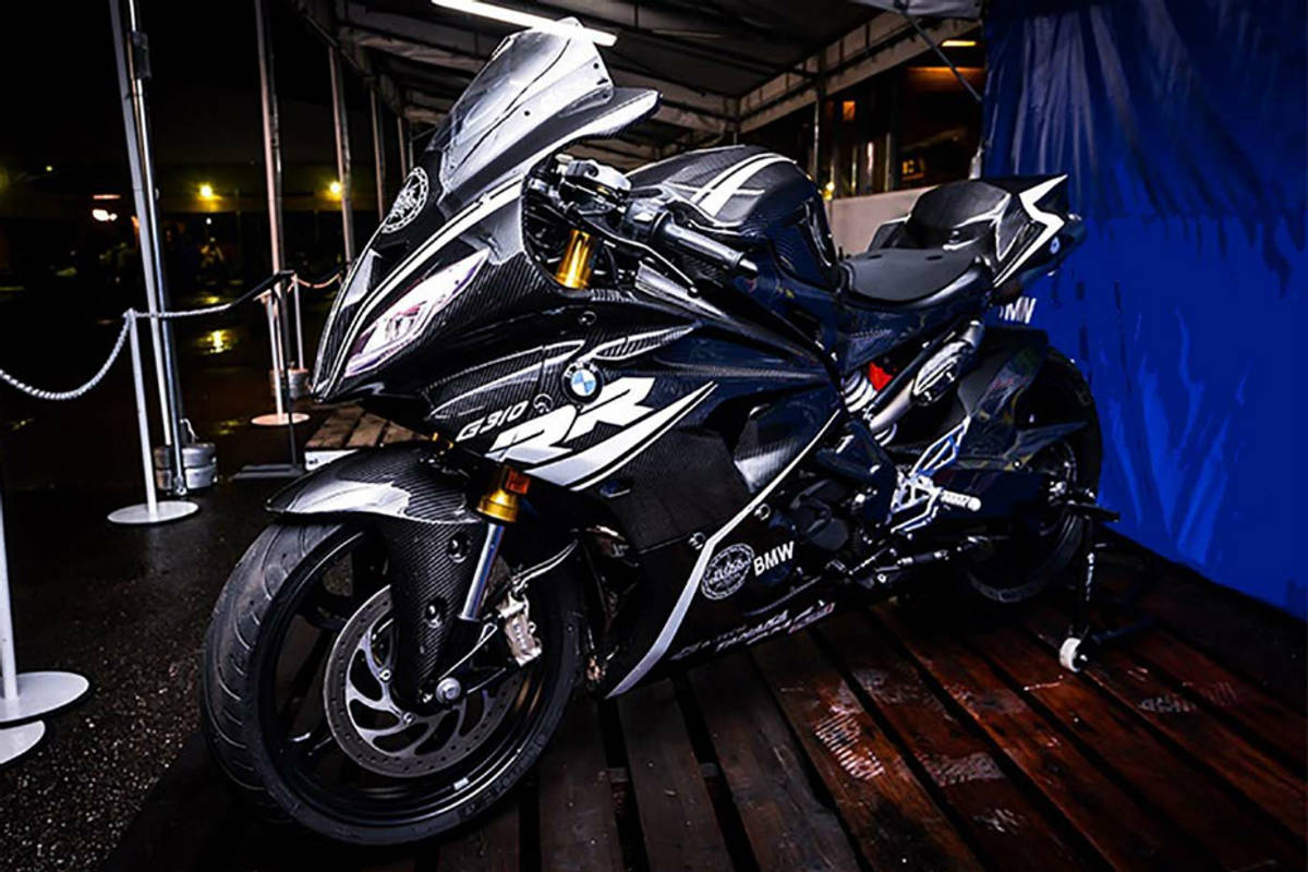 Track-spec BMW G 310 RR Supersport Showcased Track-spec BMW G 310 RR Supersport Showcased