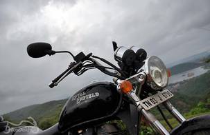 Royal Enfield Thunderbird 500 Road Test Review: Thundering All The Way Royal Enfield Thunderbird 500 Road Test Review: Thundering All The Way