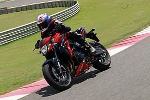 Suzuki GSX-S750: First Ride Review Suzuki GSX-S750: First Ride Review