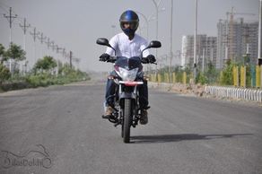 Bajaj Discover 125M Review: Style meets Affordability Bajaj Discover 125M Review: Style meets Affordability