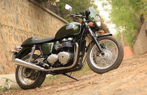 Triumph Thruxton Test Review Triumph Thruxton Test Review