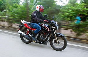 Review of the new 150cc Hero Xtreme Sports Review of the new 150cc Hero Xtreme Sports