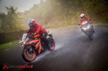 KTM RC 125 vs Yamaha R15 V3.0: Road Test Comparison