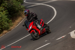 Aprilia SXR 160: First Ride Review Aprilia SXR 160: First Ride Review