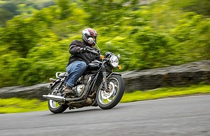 Triumph Bonneville T120: Road Test Review Triumph Bonneville T120: Road Test Review