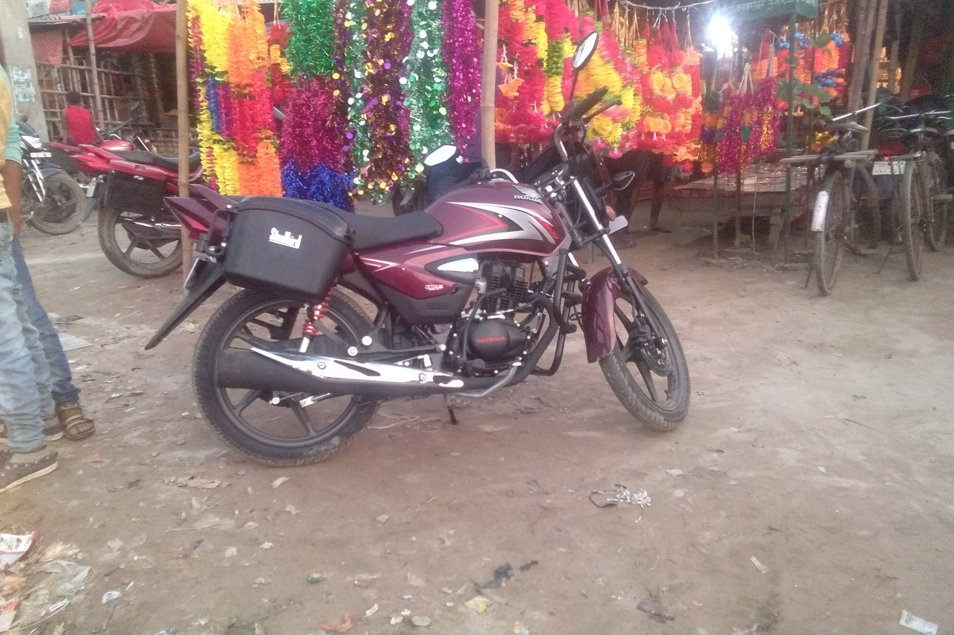 Olx bike honda on sale shine 2018