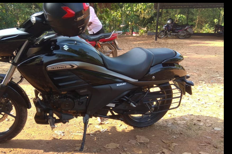 suzuki intruder second hand