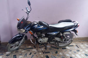 bajaj discover second hand price