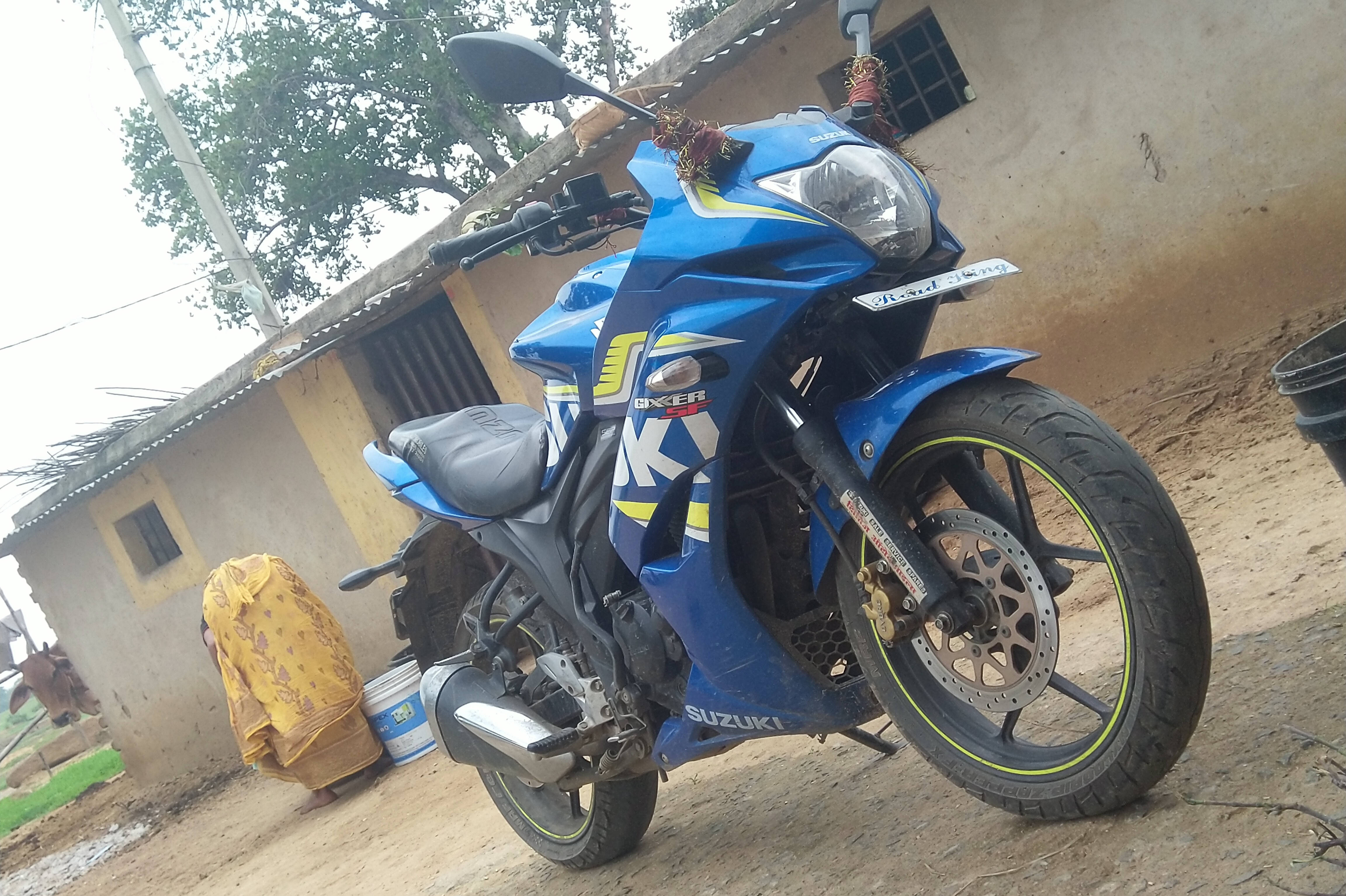 Suzuki Gixxer SF Std