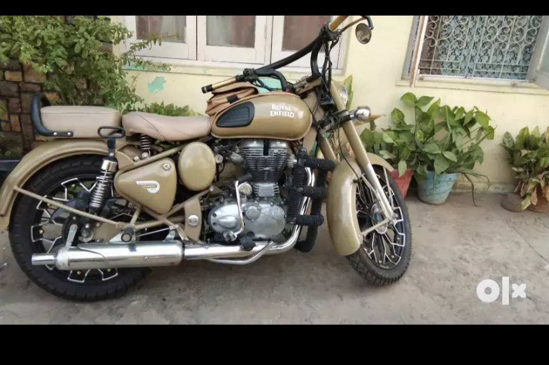 Royal Enfield Classic 500 Desert Storm