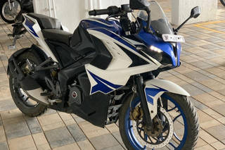 2017 Bajaj Pulsar RS200 ABS 2017 Bajaj Pulsar RS200 ABS