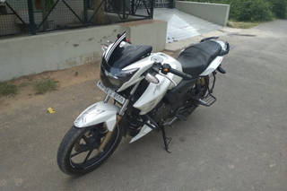 2018 TVS Apache RTR 180 STD 2018 TVS Apache RTR 180 STD