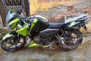 Second Hand Tvs Apache Rtr 160 In Delhi Used Bikes For Sale