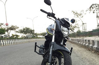 2016 Yamaha FZ S FI (V 2.0) STD 2016 Yamaha FZ S FI (V 2.0) STD