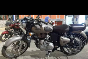 2018 royal enfield classic 350 price second hand