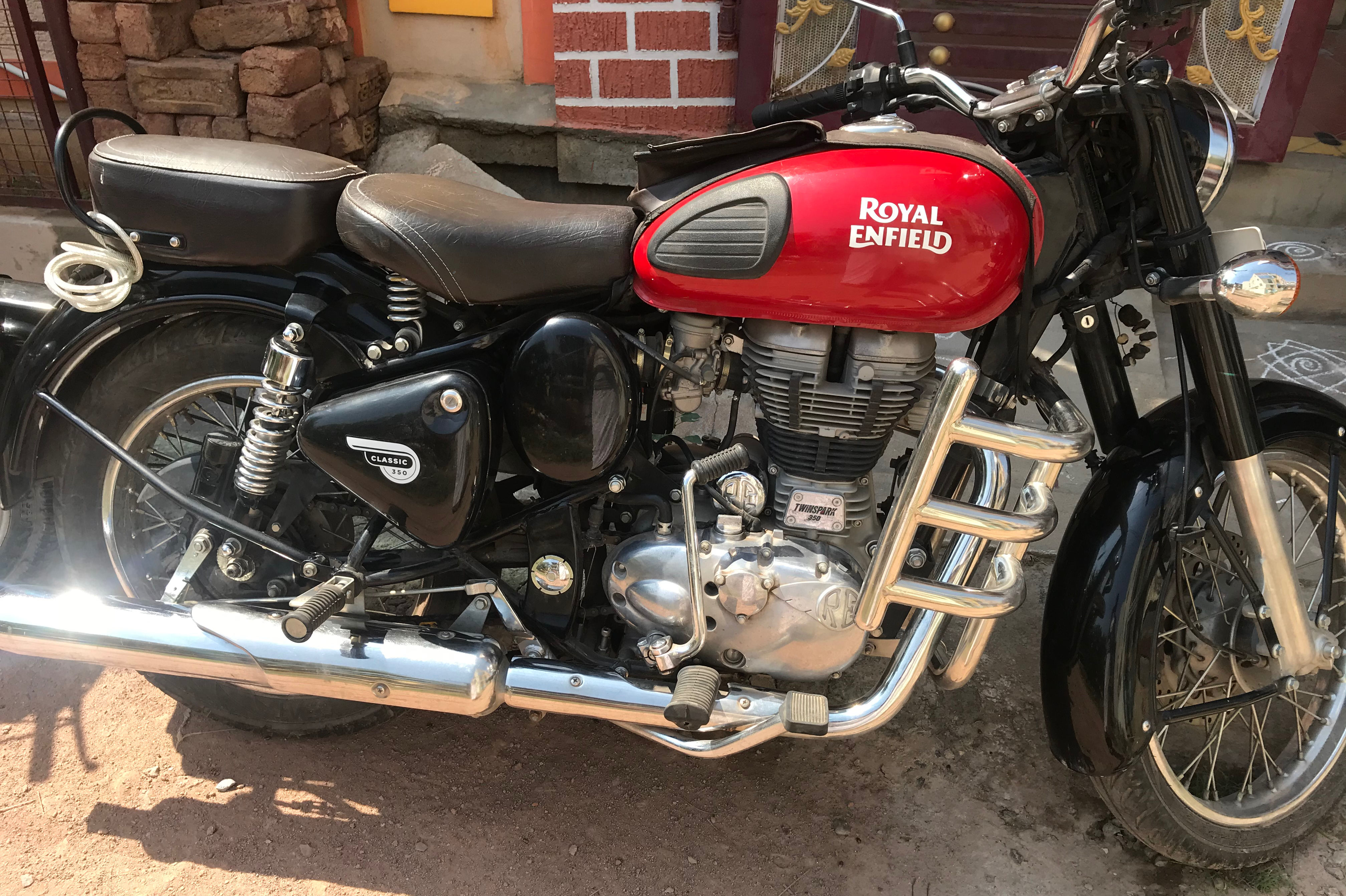royal enfield second sales