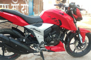 Second Hand Tvs Apache Rtr 160 4v In Maihar Used Bikes For Sale