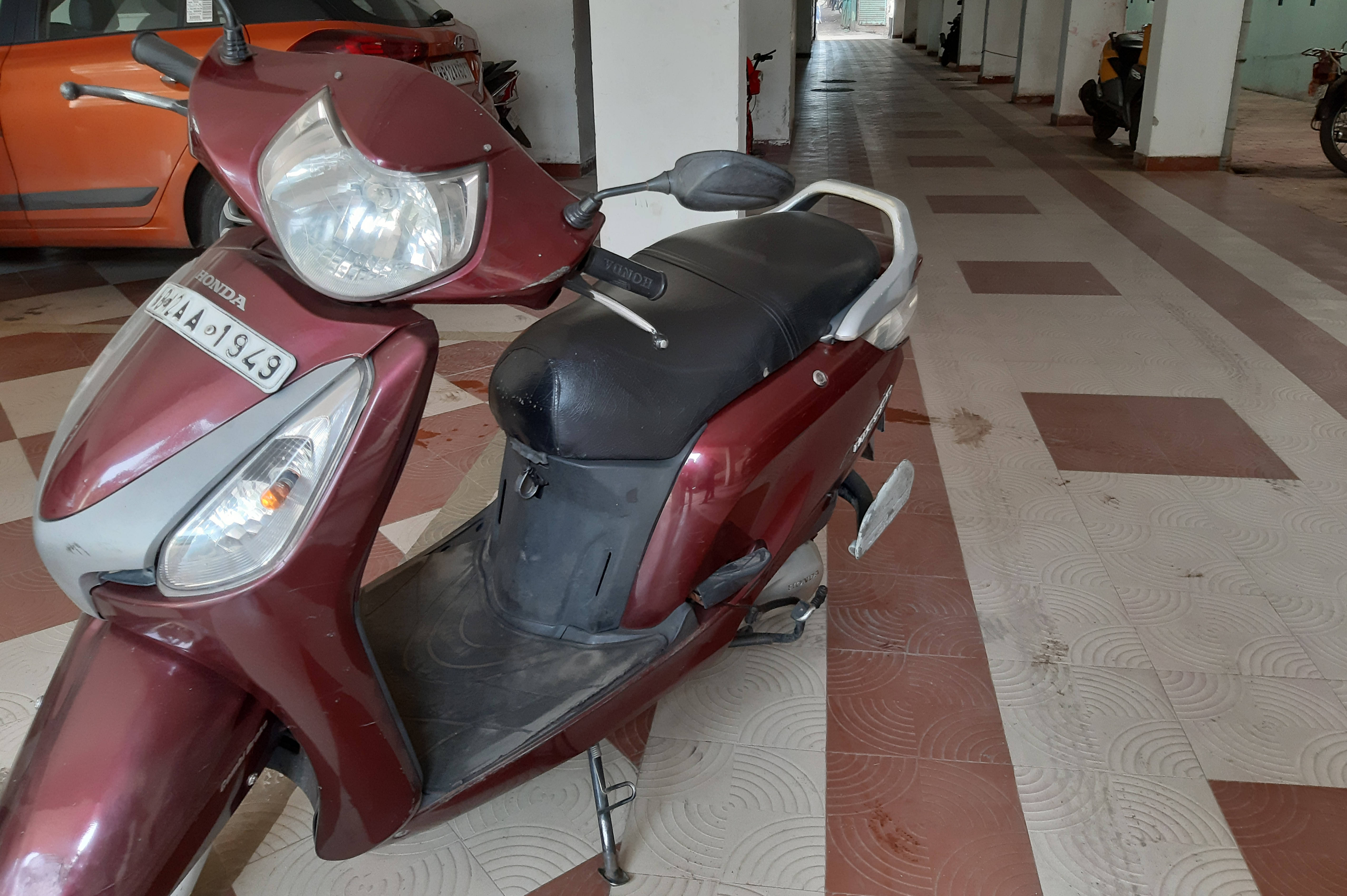 second hand scooty in rajnandgaon