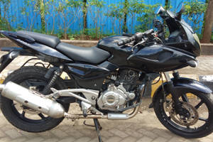 old pulsar 220