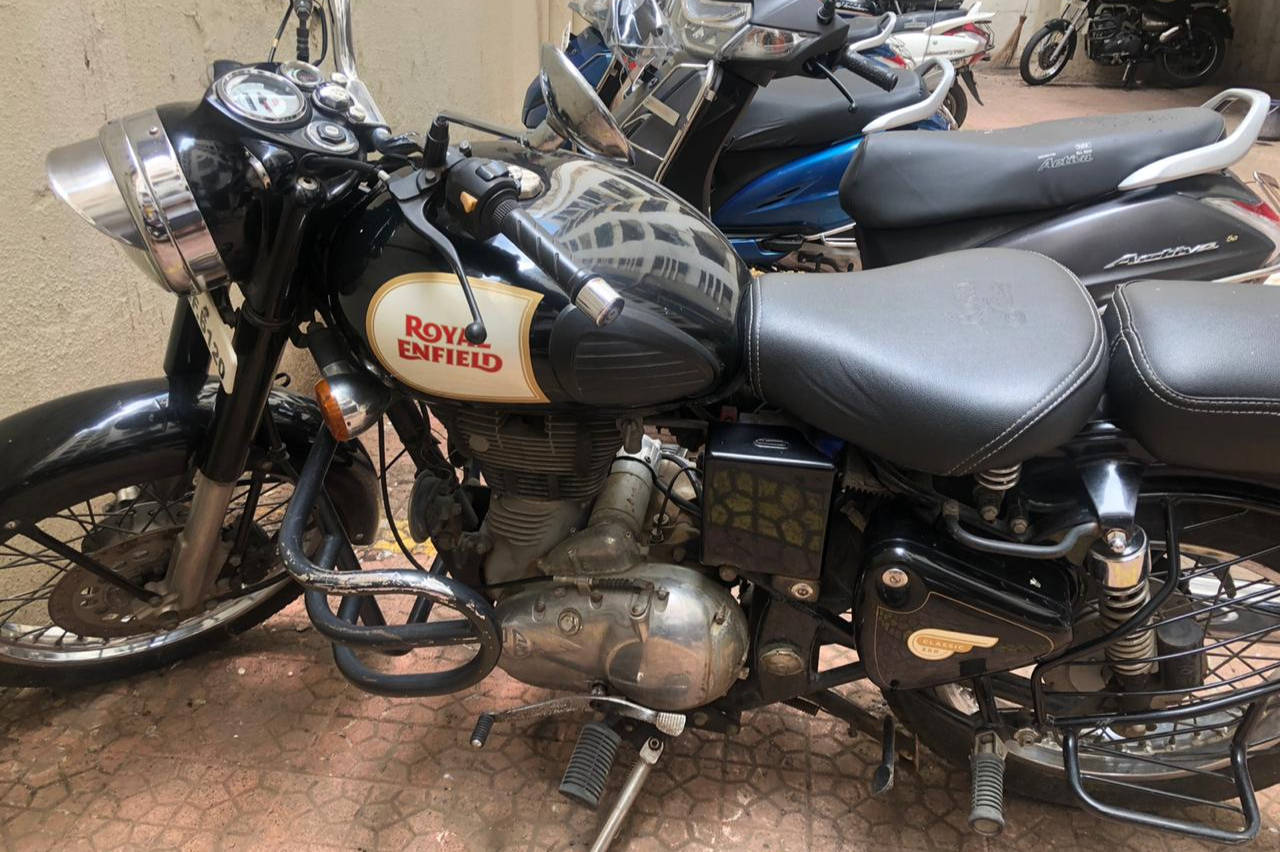 2nd hand royal enfield classic 350 price