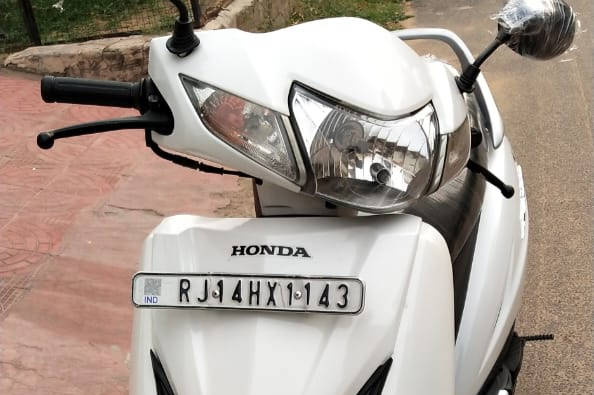 Second hand clearance scooty activa 4g