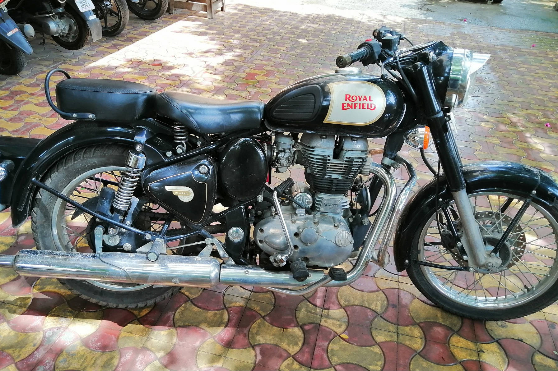 Second hand bullet 350 classic price new arrivals