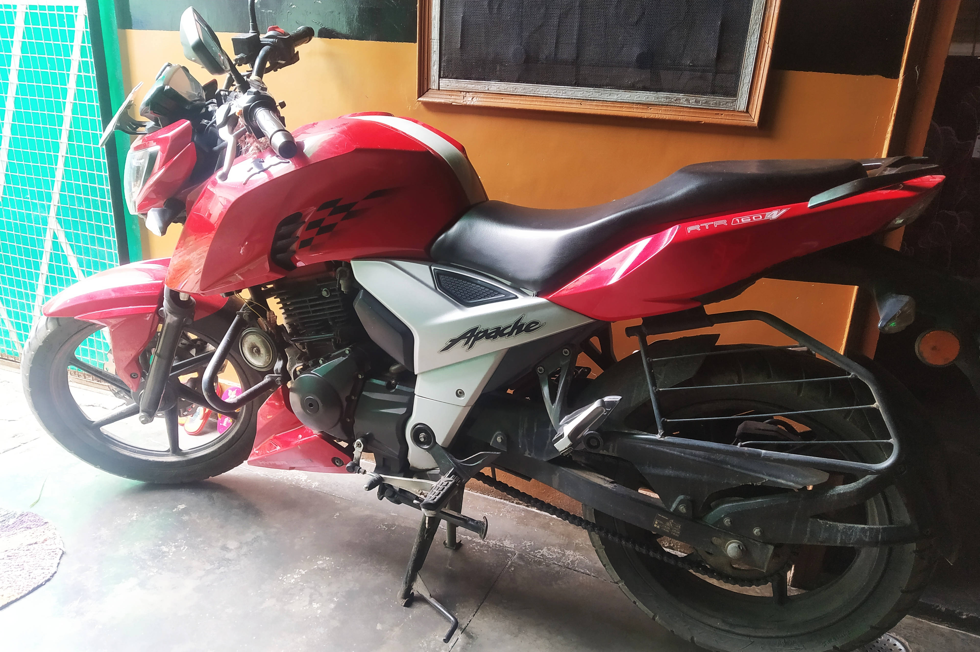 Second Hand TVS Apache RTR 160 4V in Gurgaon Used Bikes for Sale