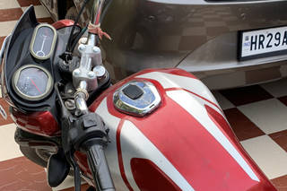 2017 Bajaj V12 STD 2017 Bajaj V12 STD