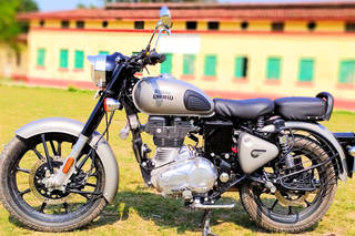 2020 BS6 Royal Enfield Classic 350 Gunmetal Grey